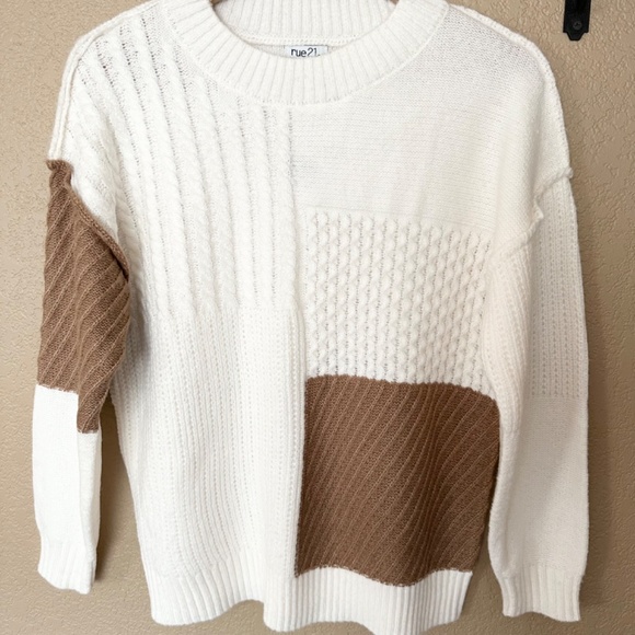 NWTS Rue21 White Brown Knit Sweater - Picture 2 of 6